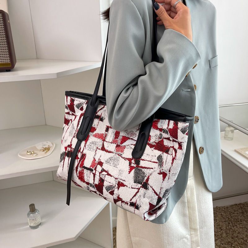 Sera Net Merah Tas Besar Wanita 2023 Baru Fashion Niche Komuter Tas Bahu Kapasitas Besar High-End Rasa All-Match tote Bag