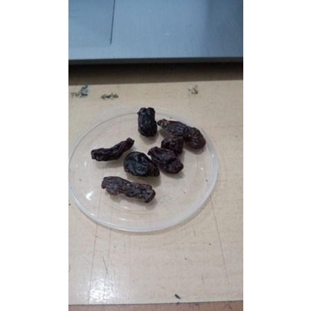 Kismis Hitam (500 gram) / Black Brown Raisin