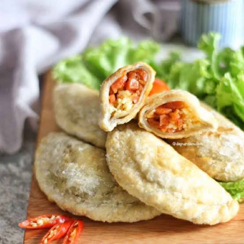 

CIRENG ISI AYAM SUWIR MERCON BESAR