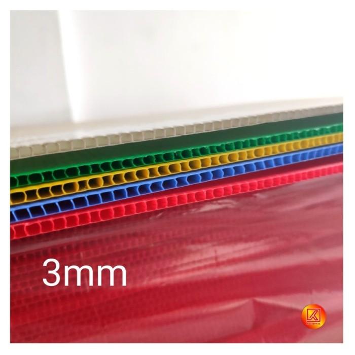 

Terlaris Impraboard Lembaran / Papan Plastik Gelombang Uk.100 X 150 Tebal 3Mm