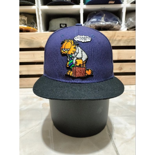 SNAPBACK NEW ERA X GARFIELD