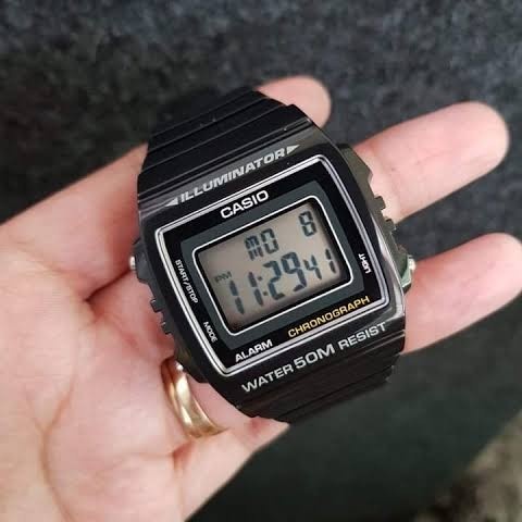 Must Have Casio W-215H-1Av Wr 50M Digital Garansi Resmi Casio Terbaru