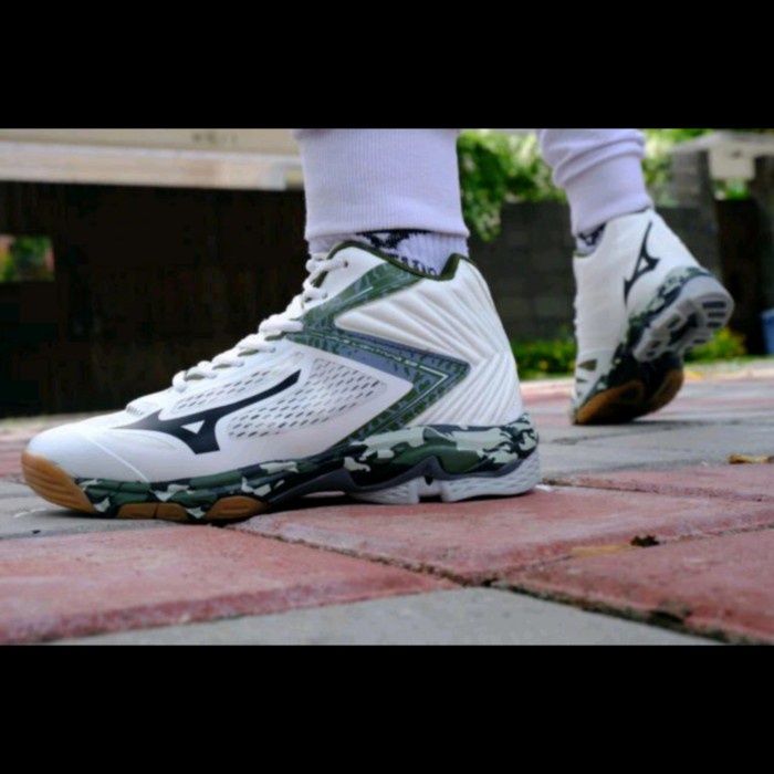 Terlaris Mizuno Wave Lightning Z5 Mid Mizuno Wlz 5 Mid Premium Sepatu Voli