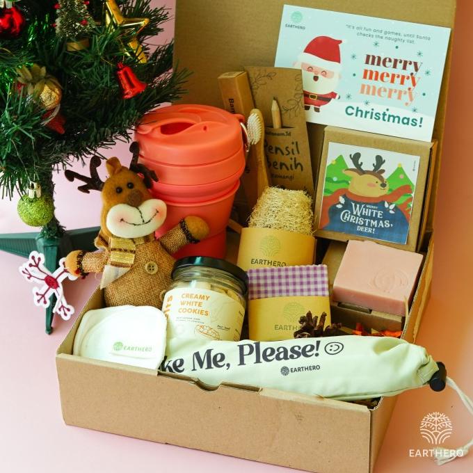 

Custom Hamper | Christmas Hamper | Hamper Natal Murah| Birthday Hamper