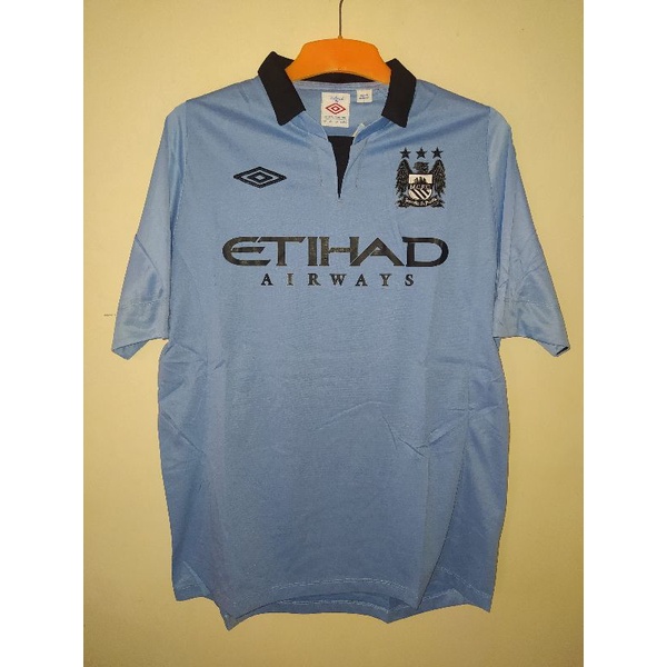 Jersey Bola Man City Retro  Grade Or 2011/2012