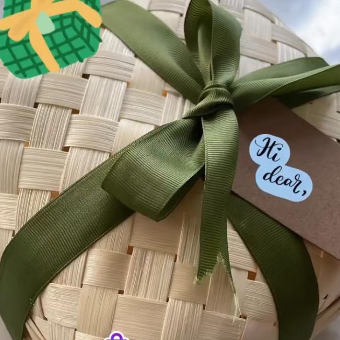 

Hampers MAX