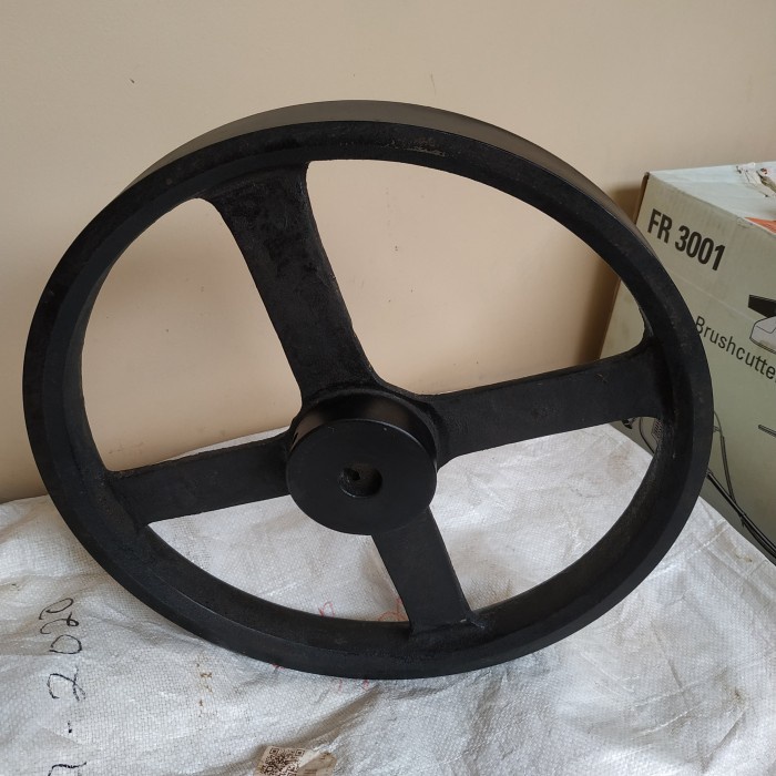 Terlaris Pulley Pully Bandsaw 12 Inch Pully Bensaw Puli Non Jalur Roda Bandsaw