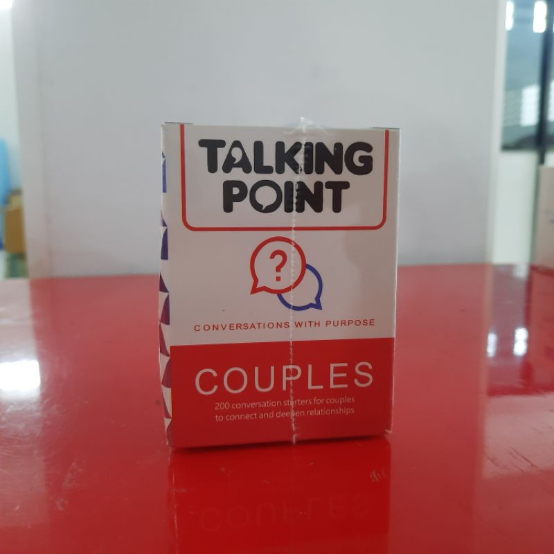 TALKING POINT COUPLES BOARD GAME