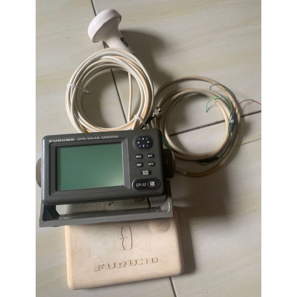 GPS FURUNO GP-32