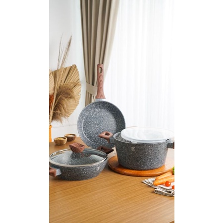 WAJAN PANCI ANTI LENGKET PENGGORENGAN BERLINGER HAUS KOMPOR INDUKSI