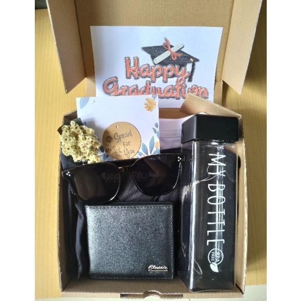 

[KAOS POLOS ELEGANT] KADO UNTUK COWOK/ KADO PACAR /KADO COWOK/GIFT BOX/KADO ANNIVERSARY .