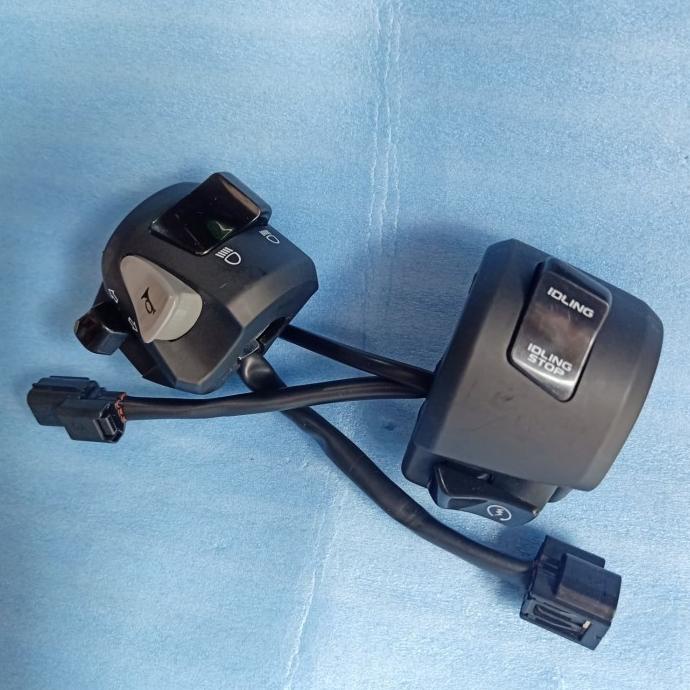 saklar holder kanan kiri vario 125/150 iss idling stop original