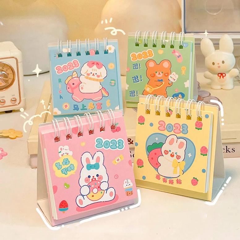 

Kalender Meja Mini 2023 Motif Kartun Lucu