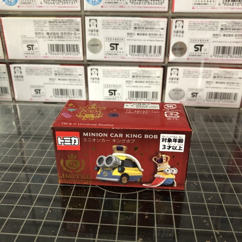 Tomica Universal Studios Minion Minions Car King Bob H-r982