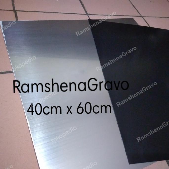 

gravoply silver / bahan name tag /laser/router/40cm x 60cm tebal 1.5mm