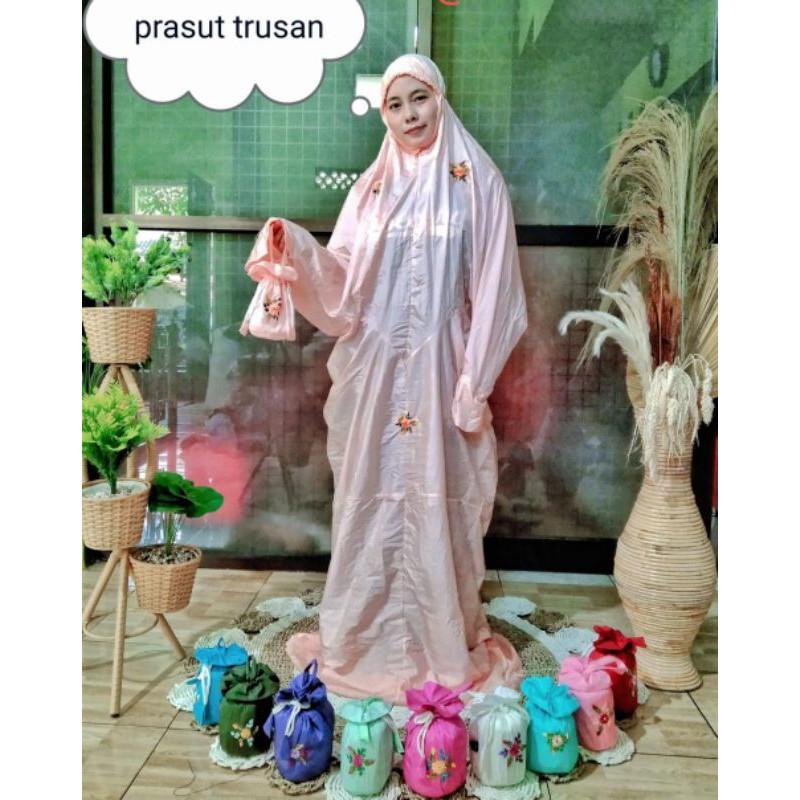 Mukena Terusan Parasut Jumbo Eriel Collection