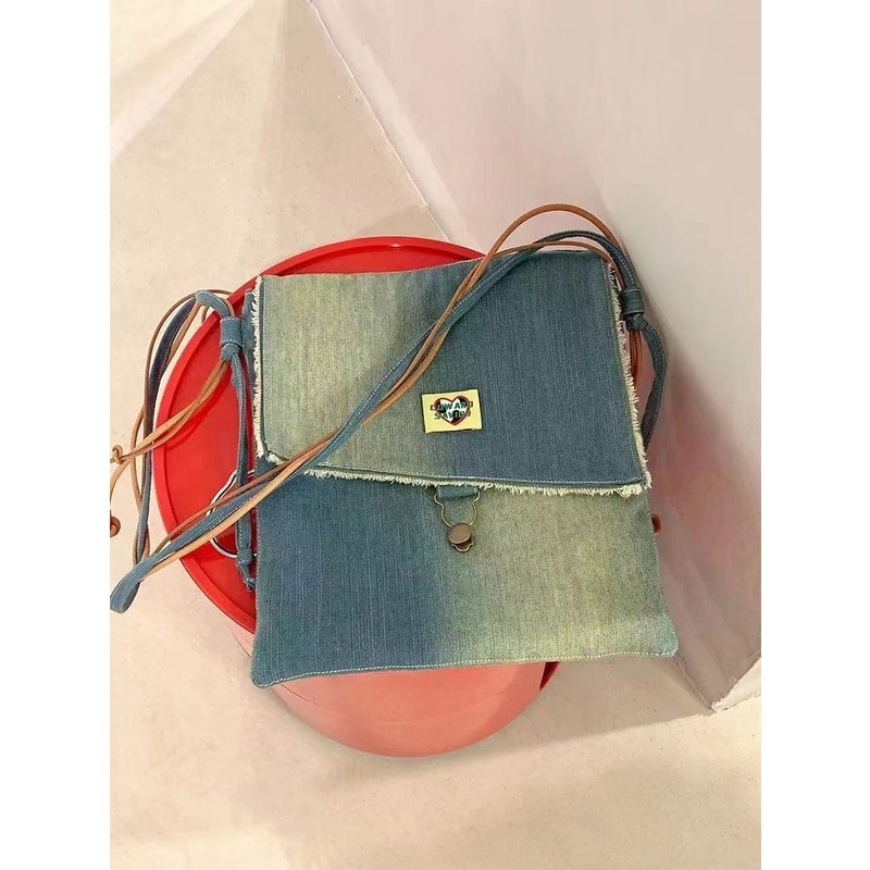 ◙✺Sera  Pengecut Menyelamatkan Bintang Retro Denim Messenger Bag Sastra Tas Bahu Kanvas Perempuan Asli Jepang Commuter Messenger Bag