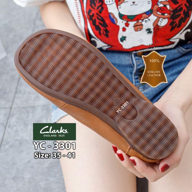 SEPATU CLARKS YC-3301 SLIP ON LEATHER