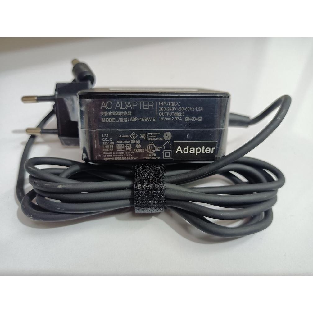 Adaptor Laptop Asus 19V 2.37A