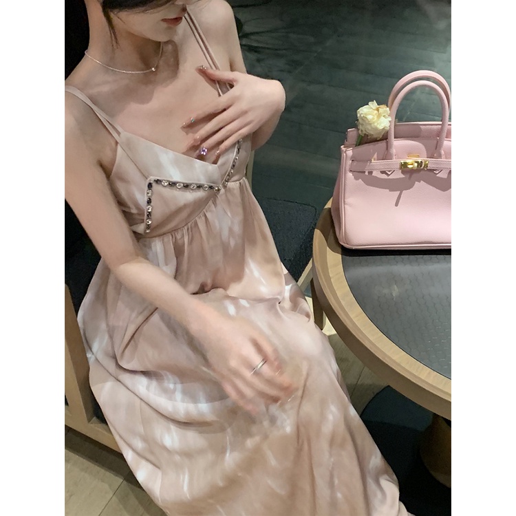 ◄●◈Industri berat Thailand flash berlian tali gaun wanita musim panas liburan pantai rok longgar v-neck rok panjang berkualitas tinggi