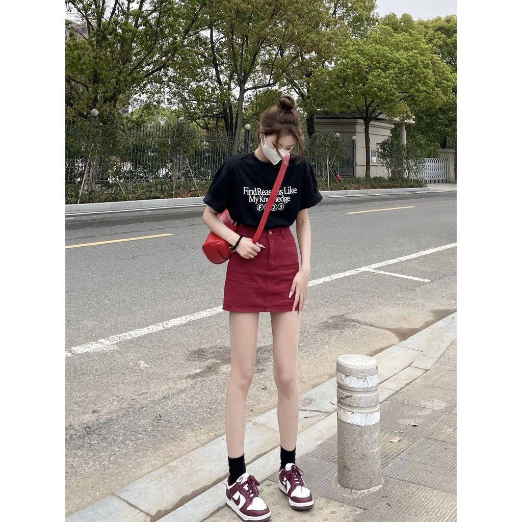 Red Pinggang Tinggi Denim Rok Pendek Wanita Musim Panas Baru Rok A-line Pelangsing All-Match Ukuran Besar Tas Penutup Pinggul Rok Pinggul High Street