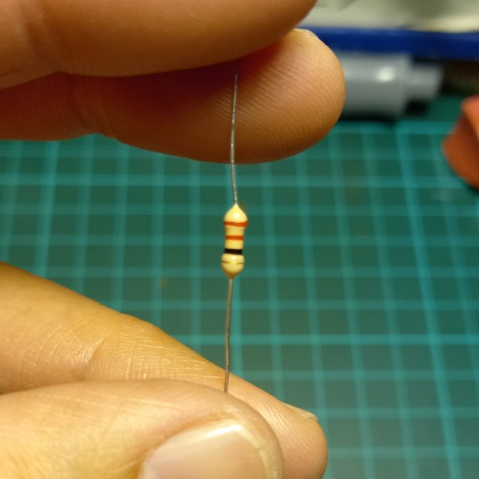 Kr04833 Resistor 22 Ohm +/-5% 1/4 Watt (10Pcs)