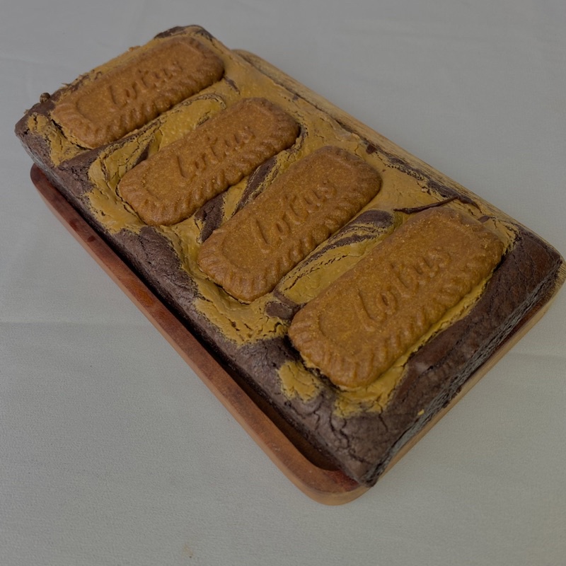 

Fudgy brouwnice - Lotus Biscoff 20x10cm