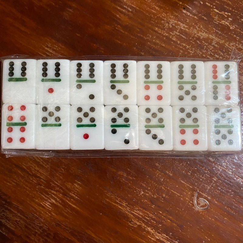 Batu domino/gaplek/batu gaplek