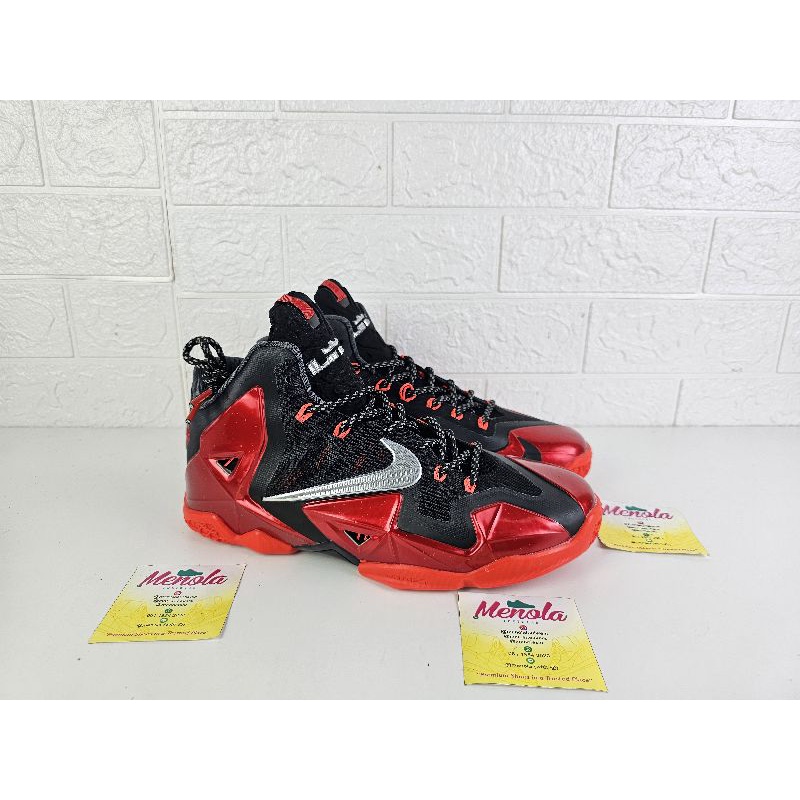 Sneakers Basket Lebron 11 Miami Heat Black Red
