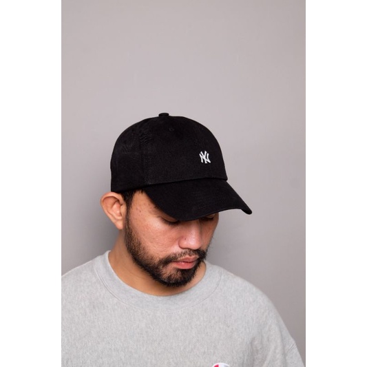 MLB NY WHITE LOGO SMALL CAP