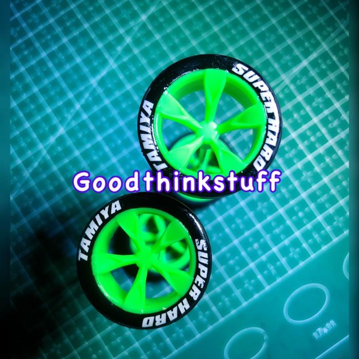 Tamiya 5 spoke velg & Superhard Tire Balance (green)