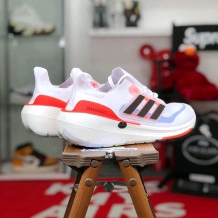 Adidas Ultraboost Light &quot;White/Black-Solar Red&quot;