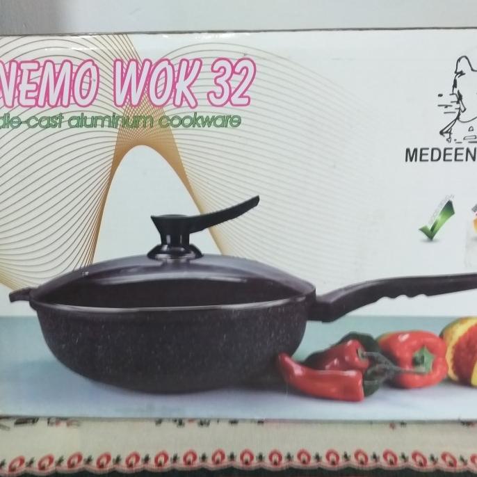 Medeenalux Nemo Wok /Wok Pan 32 Red.Kamellia