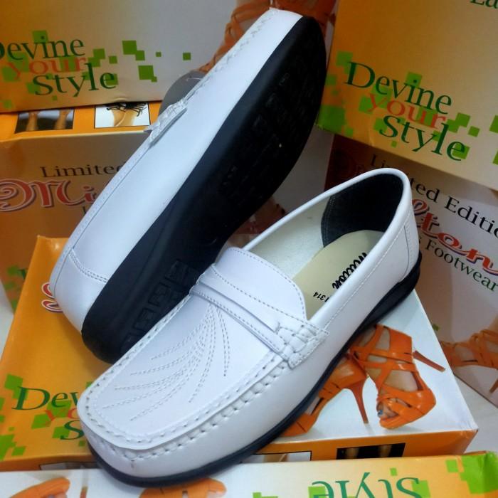 Sepatu flat pantofel wanita Milton hitam/sepatu kerja