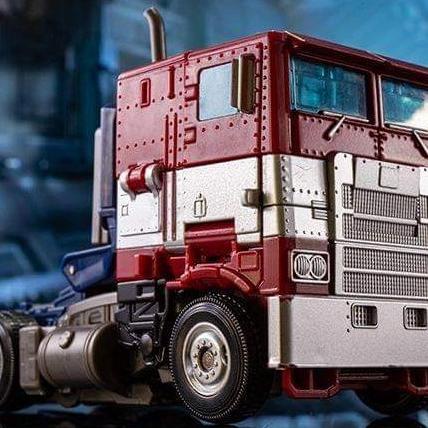 Mainan Transformers Aoyi Optimus SS38 Studio Series Optimus prime Bmb bir02