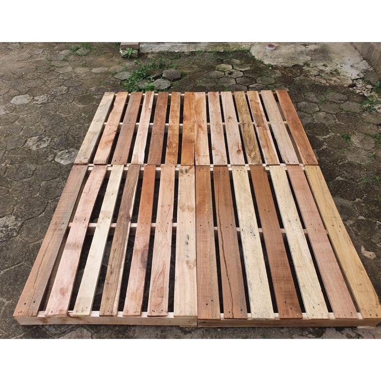 Palet kayu lokal utk dipan kasur 160x200cm (4pcs palet ukuran 80x100)