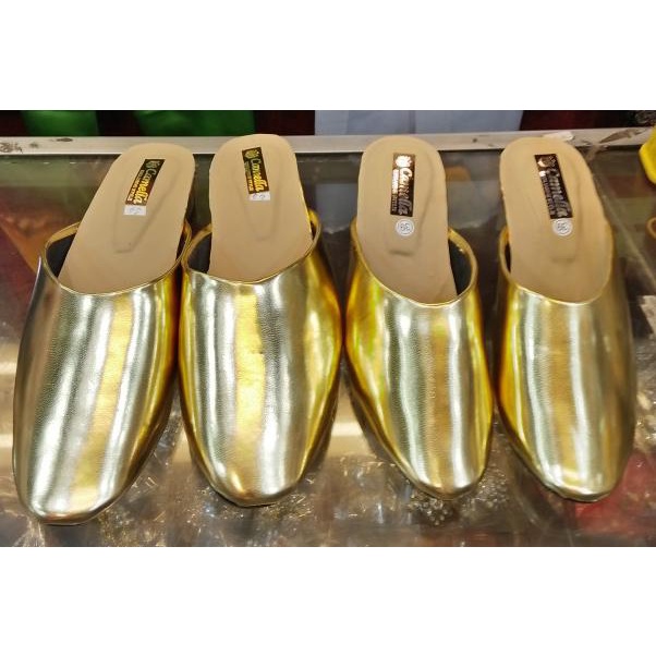 Selop pengantin // sepatu pengantin sepasang