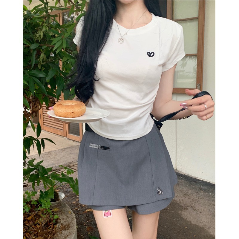 Suhao Hong Kong gaya retro abu-abu cinta lengan pendek T-shirt wanita musim panas slim fit pendek bahu atas leher bulat T-shirt musim panas kaos impor wanita kaos wanita gaya korea lengan pendek kaos pendek perempuan