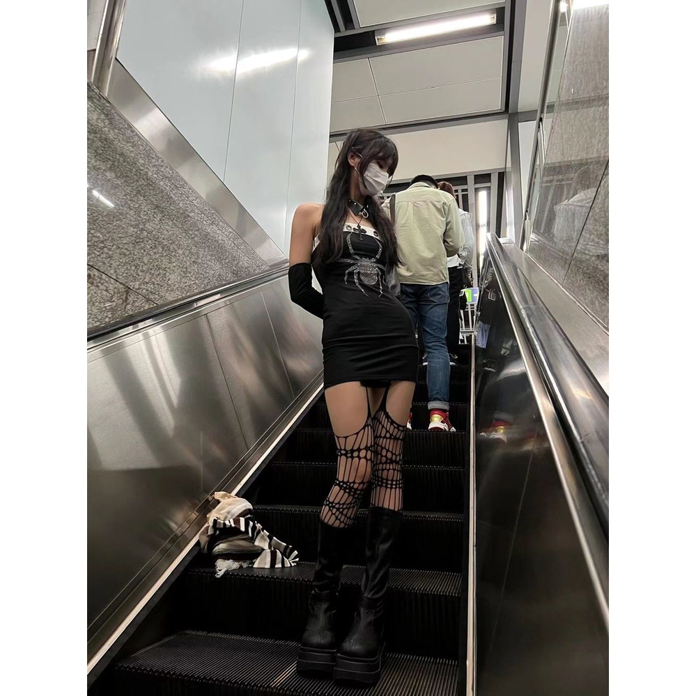 Red Niche design hot girl pure desire wind with sleeve dress female summer new slimming pure desire tube top bag hip skirt