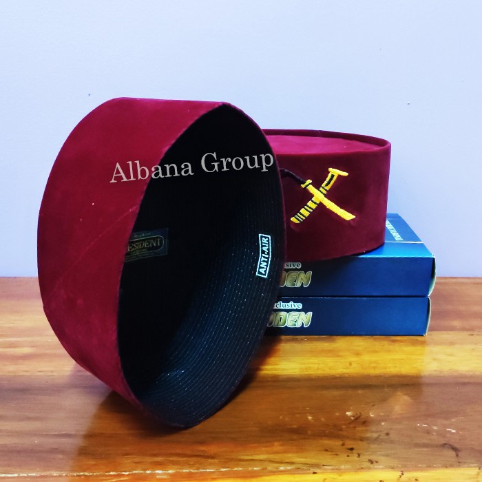 Peci Songkok Kopiah Golok Bordir - Peci Pria Model Terbaru - Peci Merah Motif Si Pitung Betawi Cod