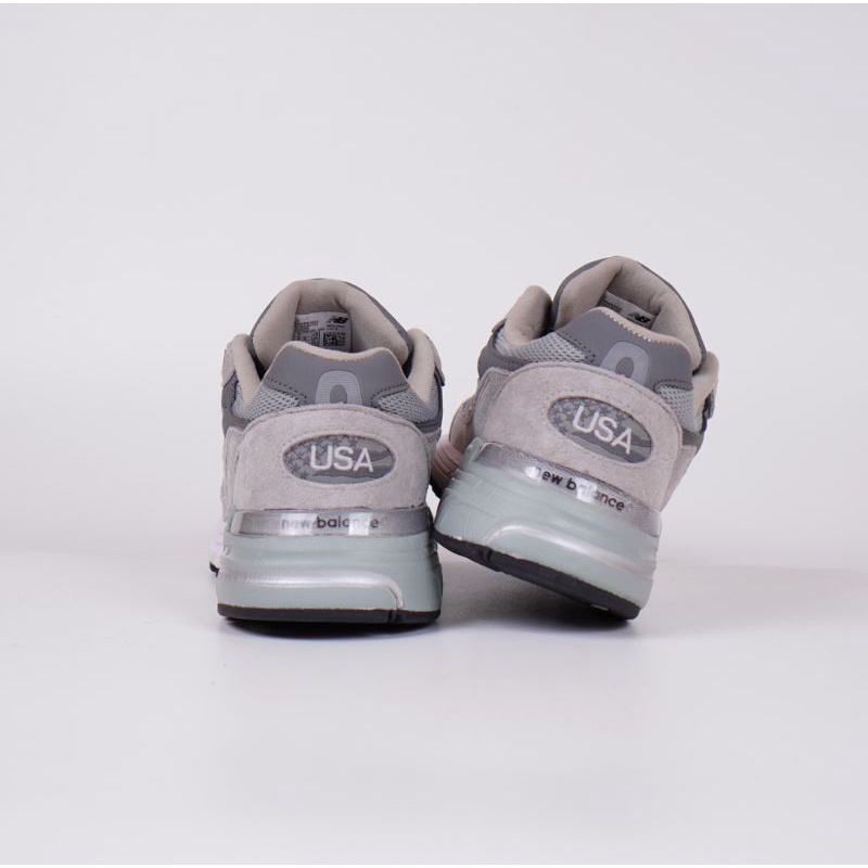 Sepatu New Balance 993 Grey