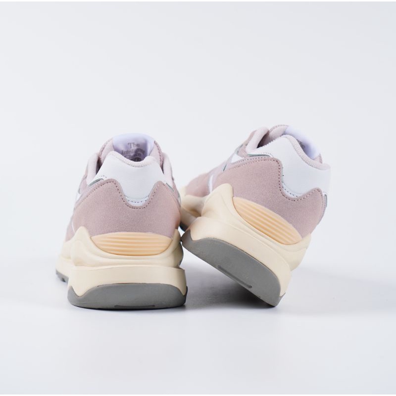 Sepatu New Balance 5740 Purple Taro