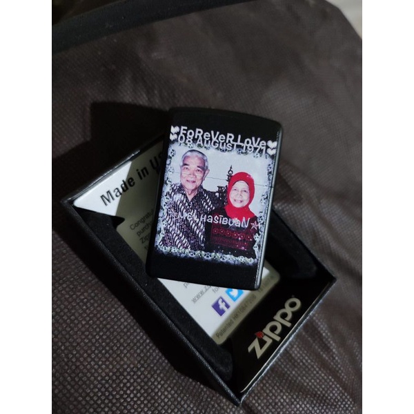 Korek Api Zippo Custom Grafir Logo Foto Print UV Souvenir Kado Koleksi Bahan Kuningan Kualitas Terbaik