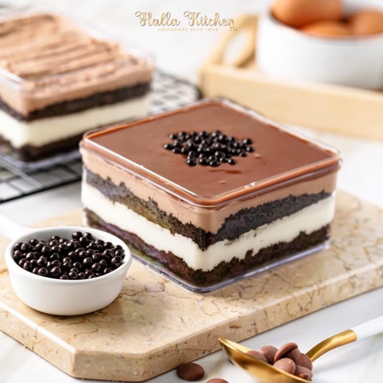 

Choco Heaven Dessert Box Best Seller