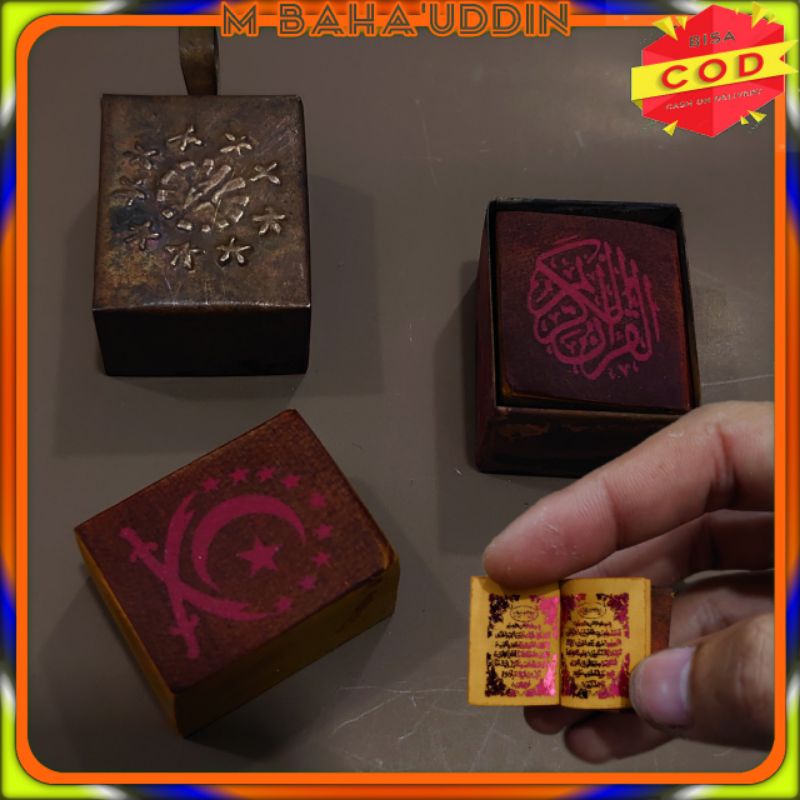 Al Qur'an stambul tinta merah wadah bandul kuningan