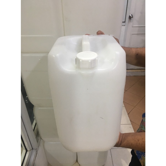 

Jerigen Bekas 1 kali pakai 20 liter tebal premium GOJEK/GRAB