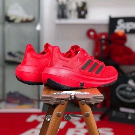 Adidas Ultraboost Light &quot;Solar Red&quot;