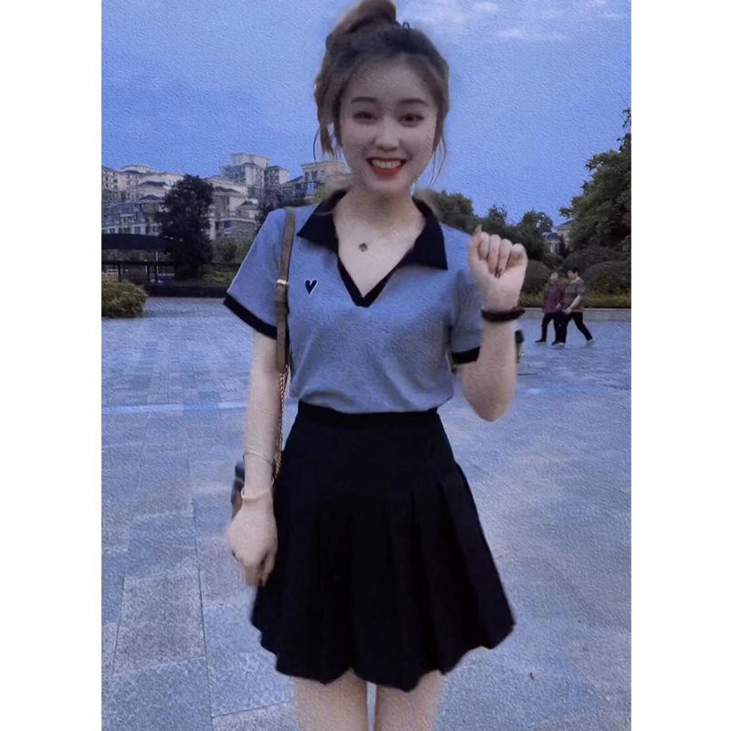 Red 2023 Musim Panas Gaya Korea Fashion Cinta Bordir Warna Yang Sesuai dengan Polo Kerah Lengan Pendek Atasan Pinggang Tinggi Di Atas Lutut Setelan Rok Lipit