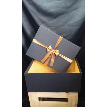 

Promo Kotak kado 40x30x15