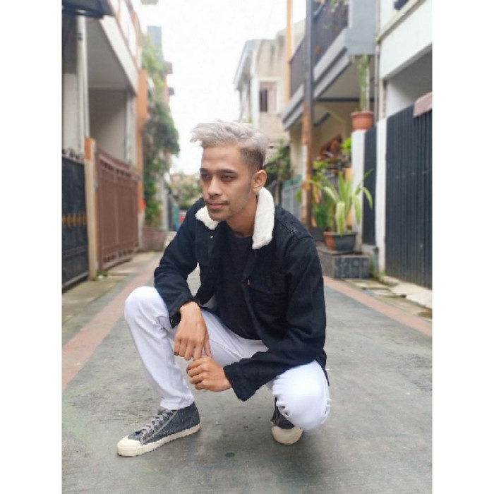 TERBARU JAKET JEANS PRIA BULU - JAKET JEANS SHERPA - TRUCKER SHERPA DENIM